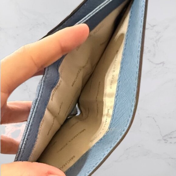 MICHAEL Michael Kors Mercer Crocodile-Embossed-Leather Card Case - Picture 5 of 12